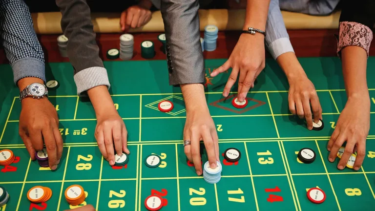 How to play casino games