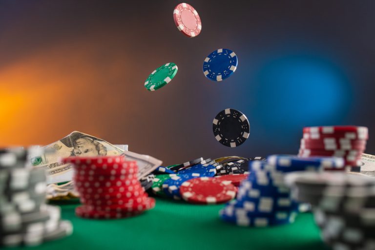 Expert Tips for Playing Online Casino Games Effectively